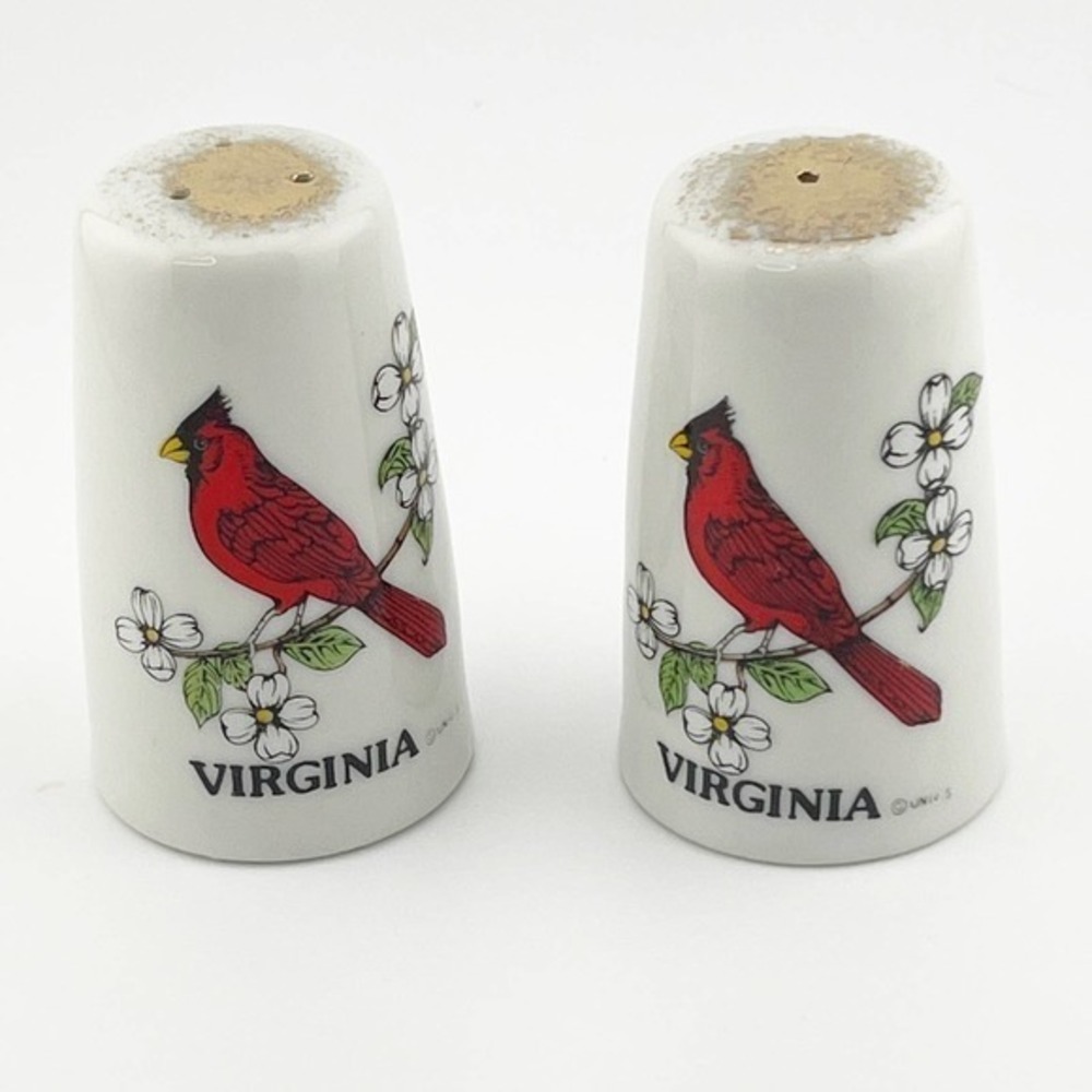 Vintage New Virginia Red Cardinal Salt & Pepper Shakers
